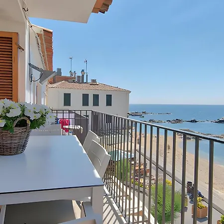 Exclusive Position Front Line Calau Apartament *