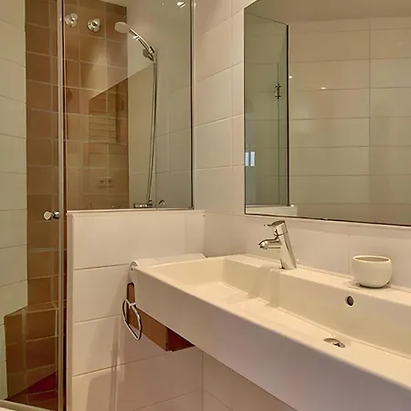 Exclusive Position Front Line Calau Апартаменты