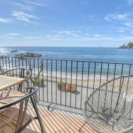 Exclusive Position Front Line Calau Apartament *