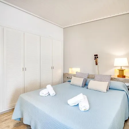 Exclusive Position Front Line Calau Apartment *